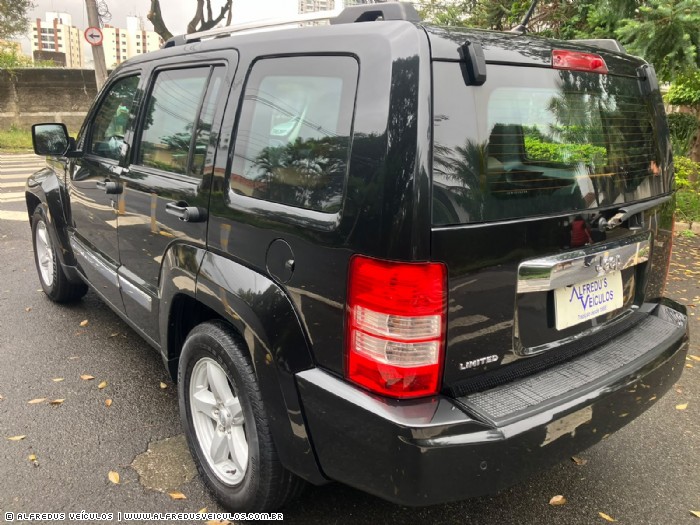 Jeep CHEROKKE LIMITED 3.7 V6 4X4 2012/2012